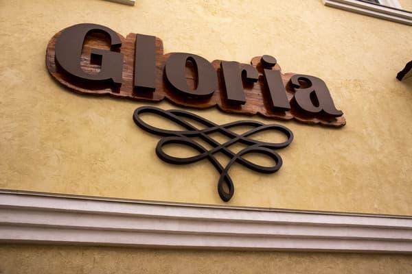 Gloria 3