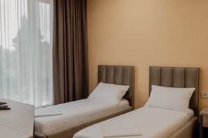 Отель REEF Hotel. Семейный 4-местный  6