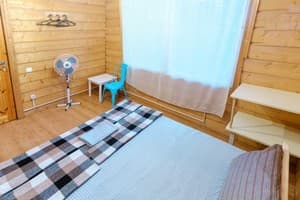 Хостел Wood Friday. Эконом двухместный Комната №4 2